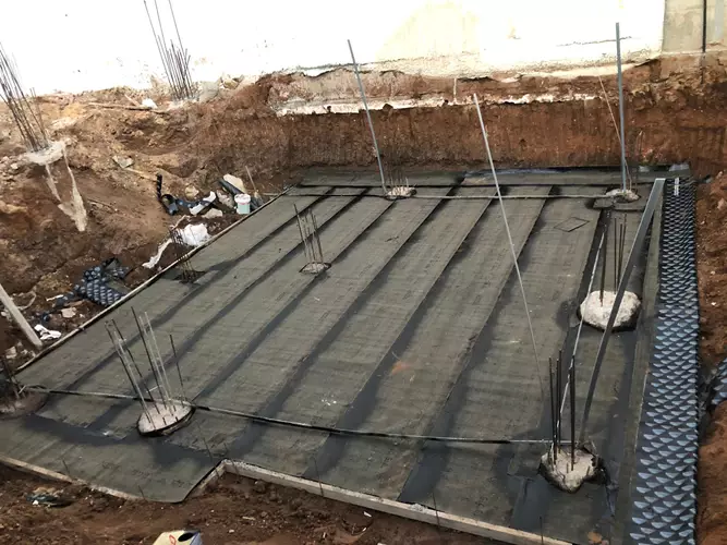 איטום גג בזפת